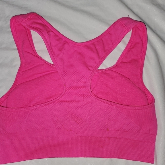 The Champion Racerback Sports Bra - Picture 4 of 4